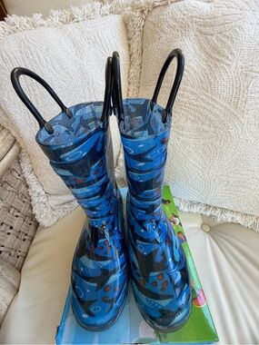 Western Chief Blue Patterned Kids Rain Boots with Pull Handles